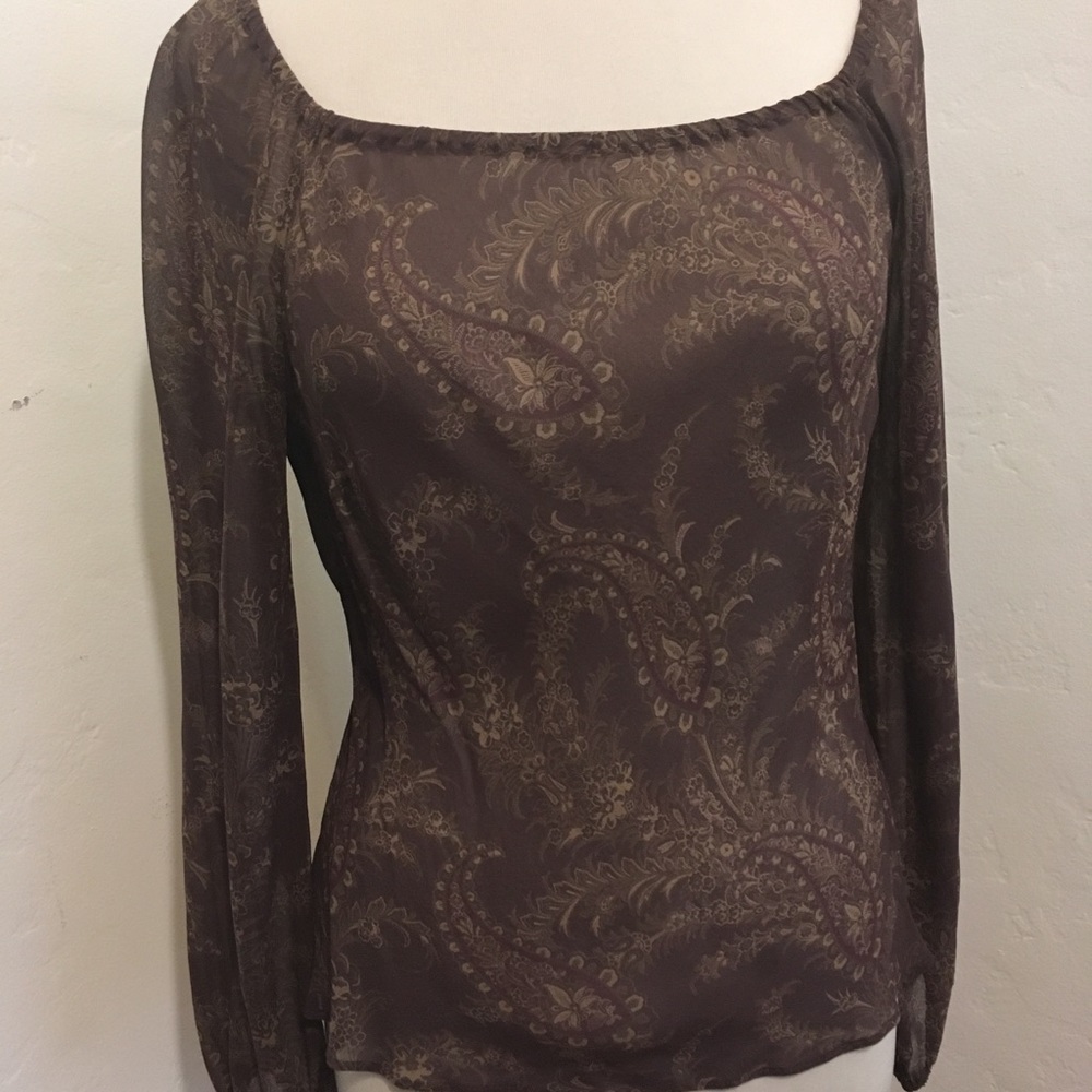 ⭐️LAST CALL- DONATING ⭐️Flattering Sheer Silk Top